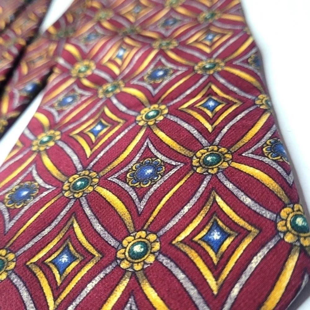 Metropolitan Museum of Arts Men's Necktie